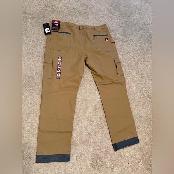 Wolverine Men’s Traditional Fit Cargo Work Pants, Khaki, 44/34 - Picture 2 of 8